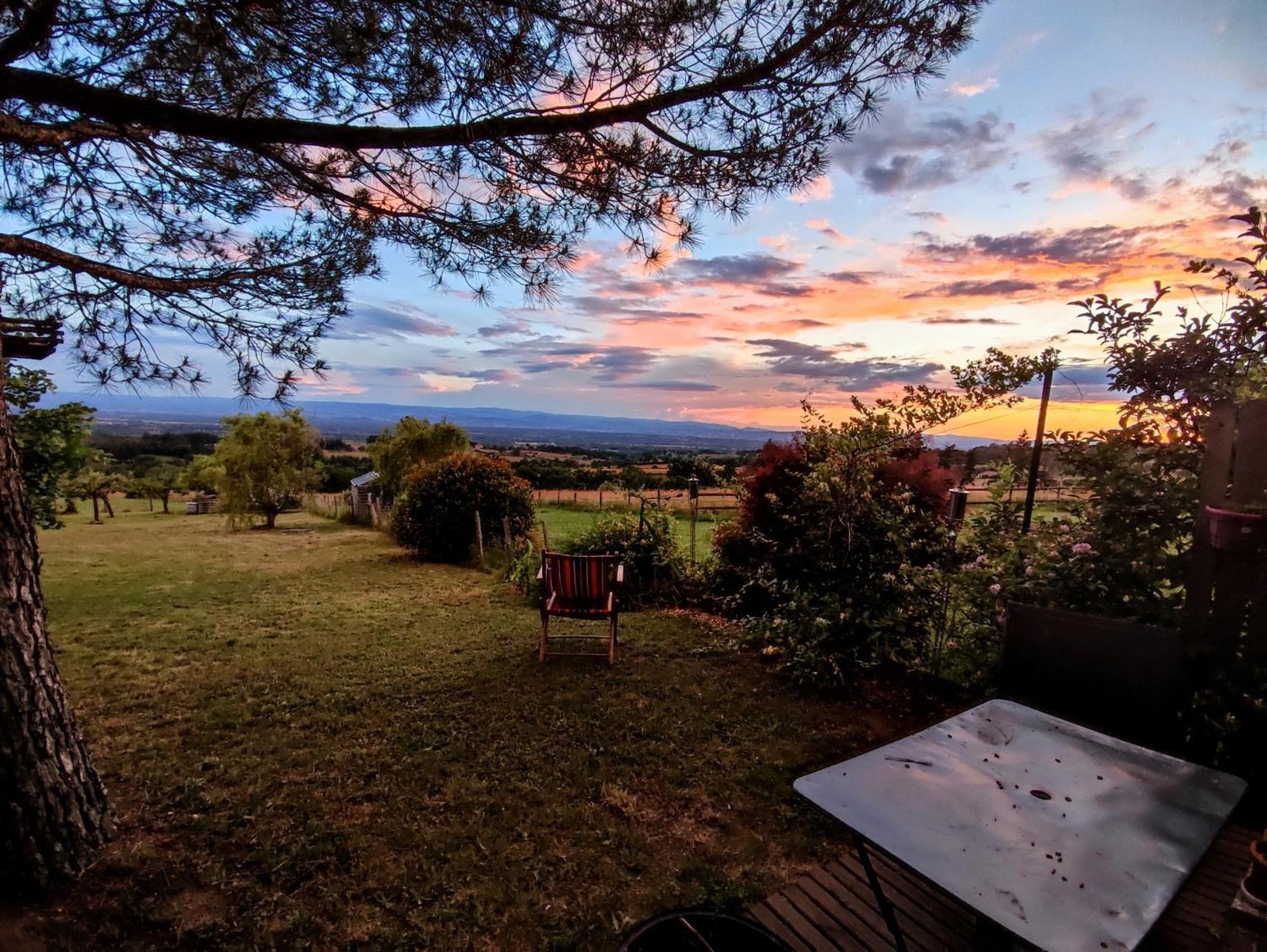 Maison De Campagne Vue Panoramique Rozier-en-Donzy Εξωτερικό φωτογραφία